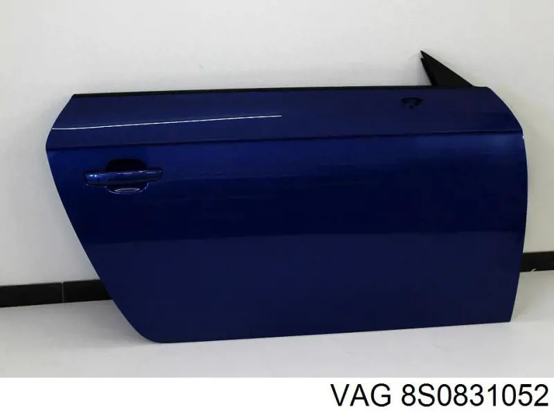 Купити 8S0831052A VAG Двері праві передні