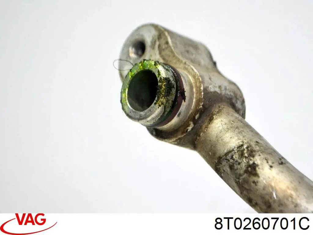 Шланг кондиціонера, від компресора до радіатора VAG 8T0260701C ціна, від 31.71 USD