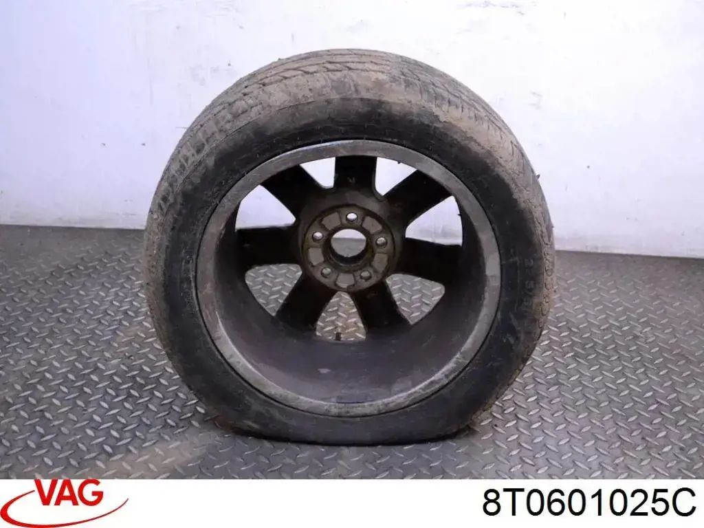 Диски колісні литі (легкосплавні, титанові) VAG 8T0601025C ціна, від 88.68 USD