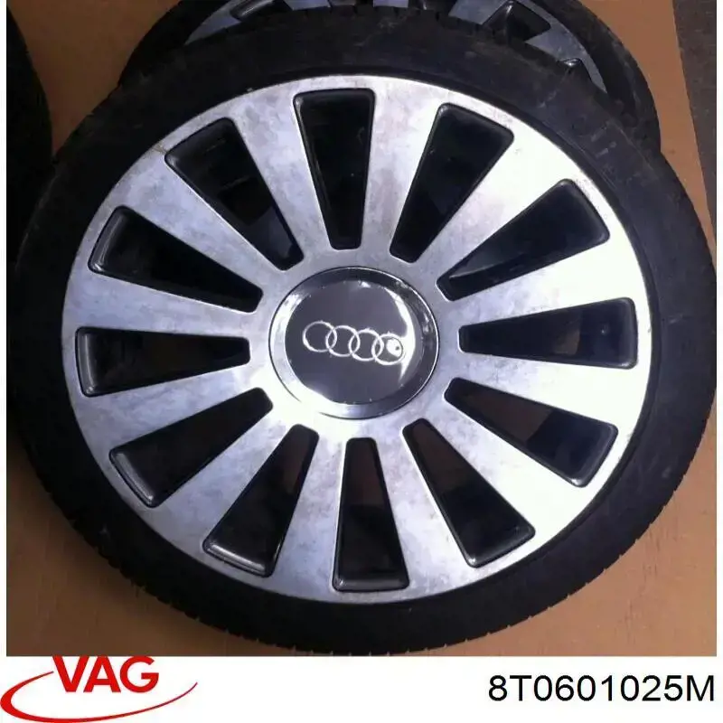 Купити 8T0601025M VAG Диски колісні литі (легкосплавні, титанові)