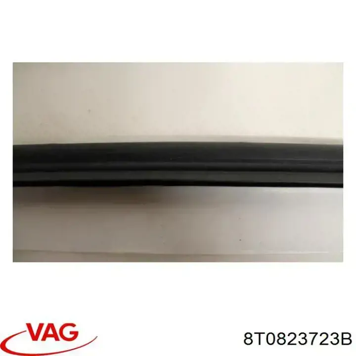 8T0823723B VAG Гумка ущільнювача під капот