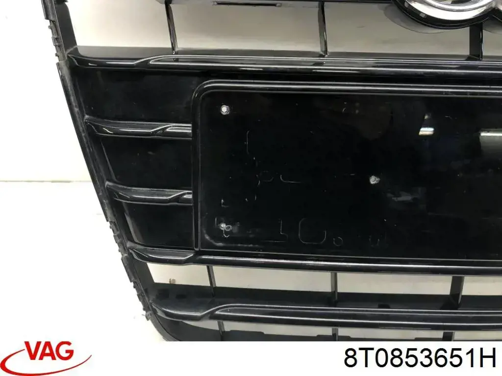 Облицювання радіатора VAG 8T0853651H ціна, від 219.63 USD