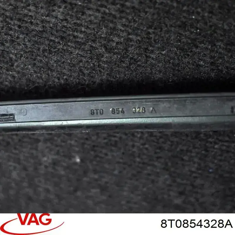 Молдинг лобового скла, правий VAG 8T0854328A01C ціна, від 19.00 USD