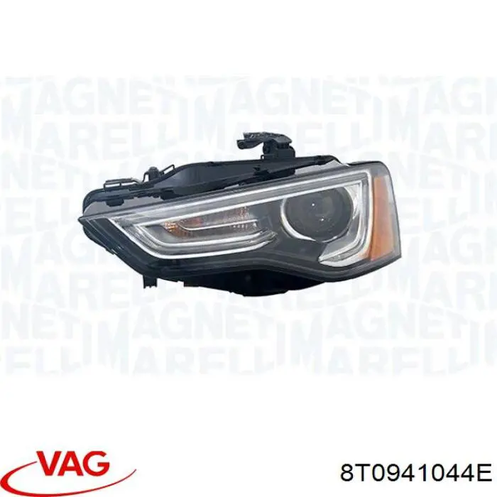 Купити ZAD111618R Signeda Права блок фара