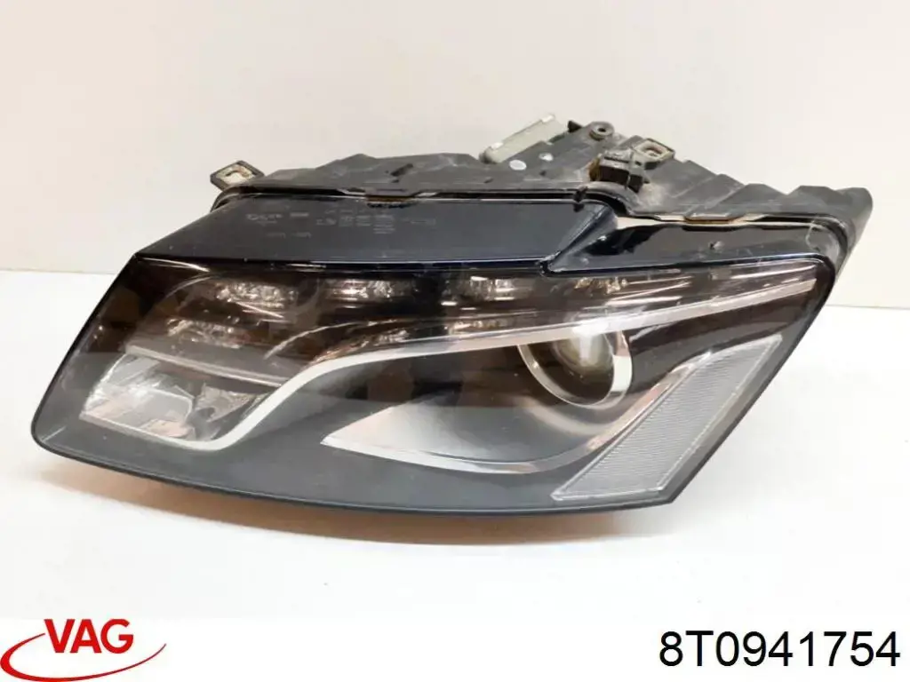 Фара правая VAG 8T0941754 ціна, від 408.71 USD