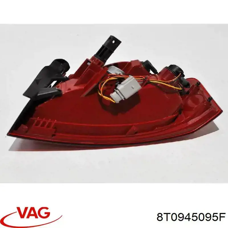 Купити 8T0945095F VAG Ліхтар задній