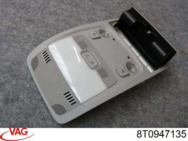 Плафон освітлення салону/кабіни VAG 8T0947135 ціна, від 12.28 USD