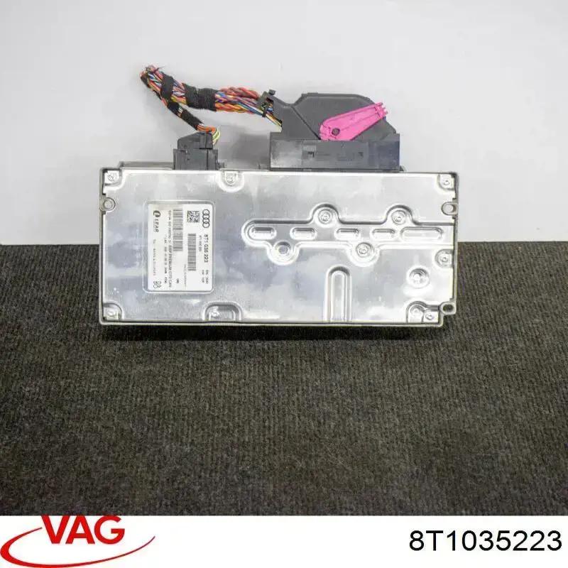 Купити 8T1035223 VAG Підсилювач сигналу антени