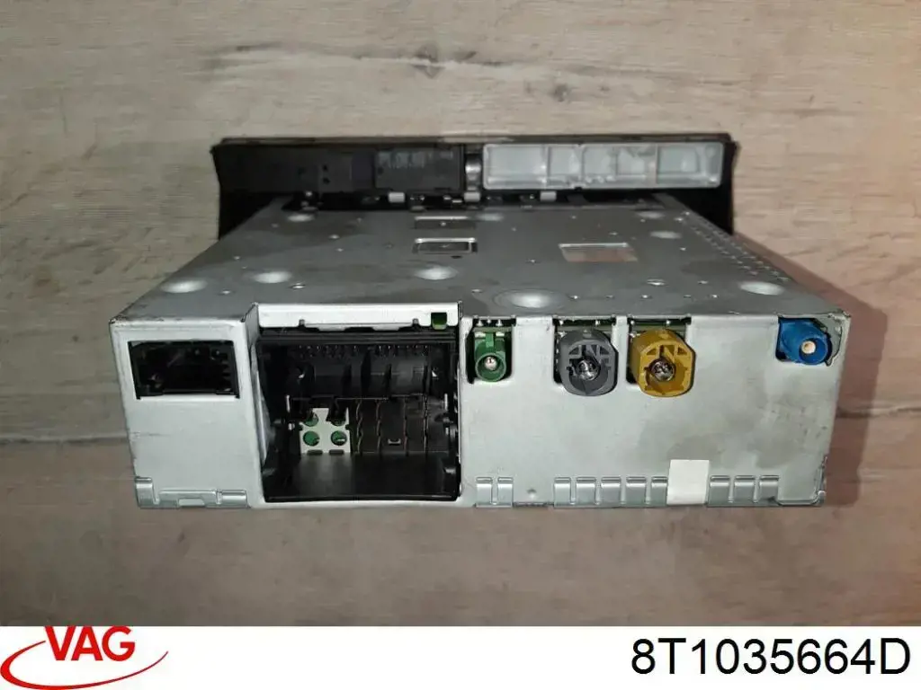 Купити 8T1035664D VAG Блок керування мультимедійний