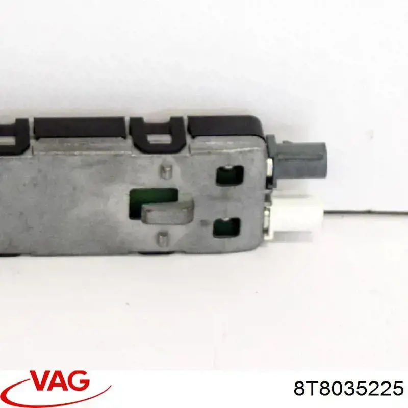  8T8035225 VAG