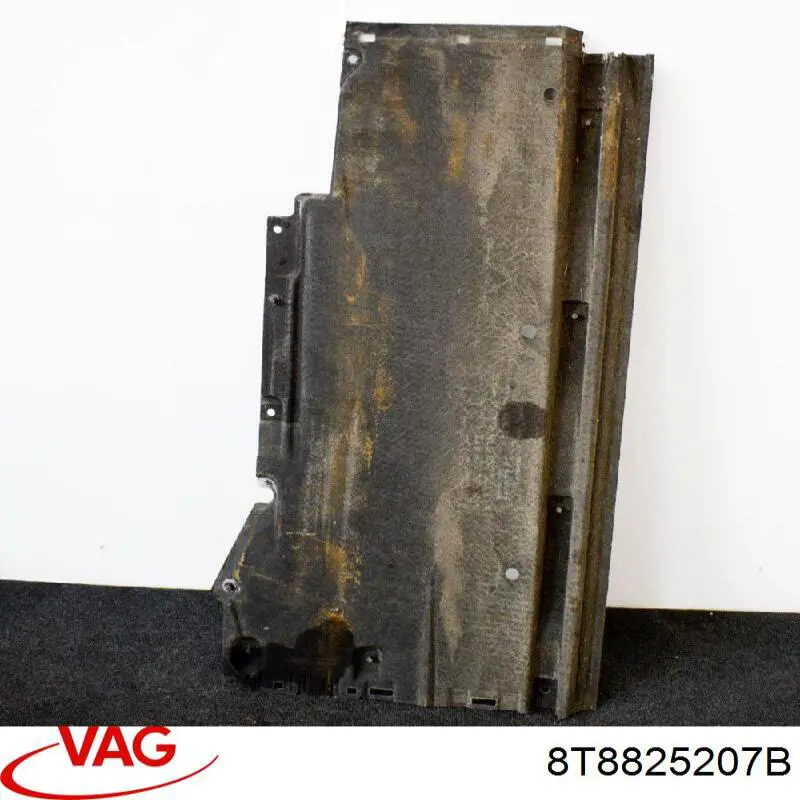 Захист днища, лівий 8T8825207B VAG