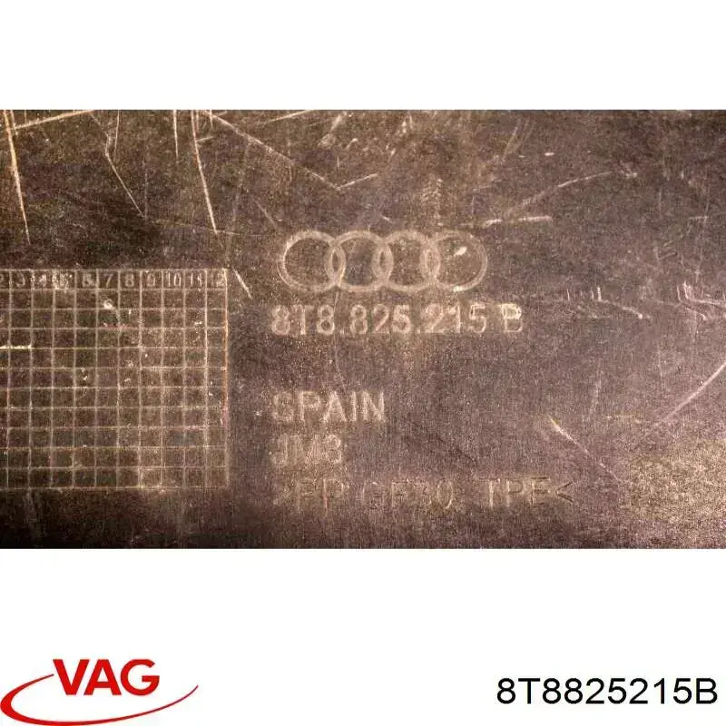 Захист днища, задній лівий VAG 8T8825215B ціна, від 28.09 USD