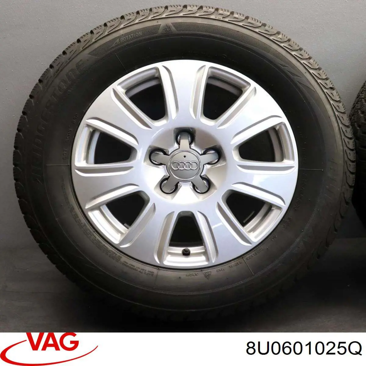 Диски колісні литі (легкосплавні, титанові) VAG 8U0601025Q ціна, від 514.62 USD