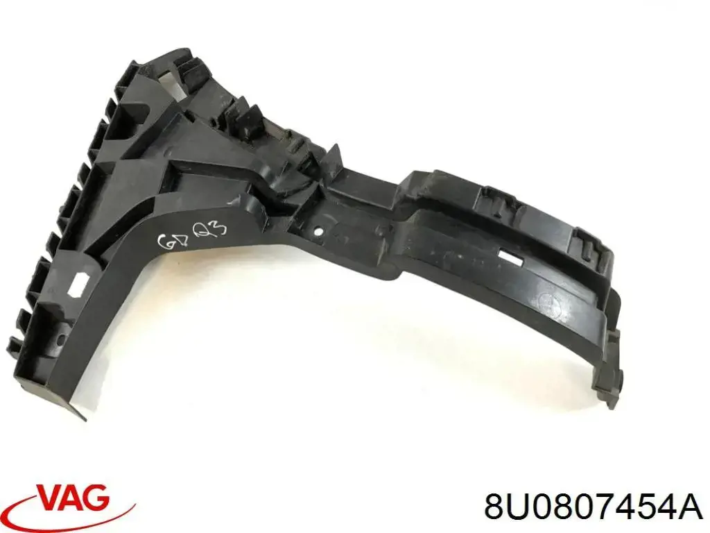 Направляюча заднього бампера, права PAD99073KR Signeda