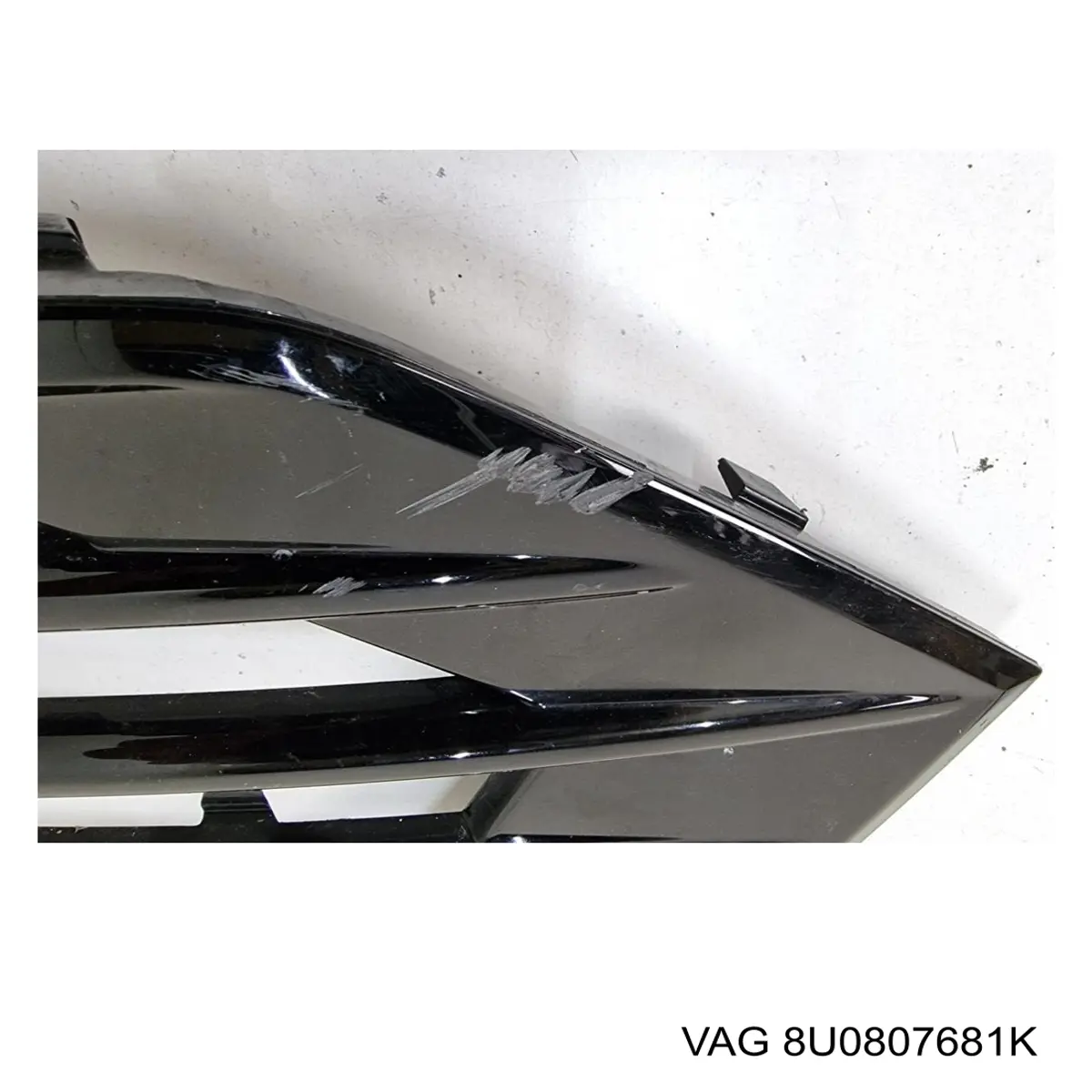 8U0807681K VAG 