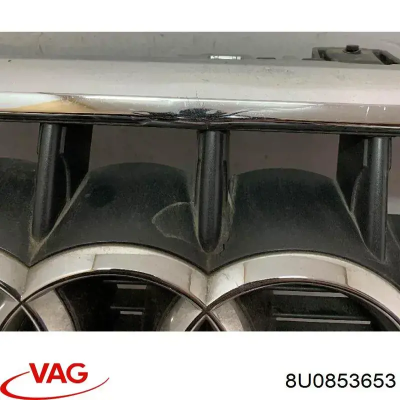 Купити 8U0853653 VAG Захисна решітка радіатора