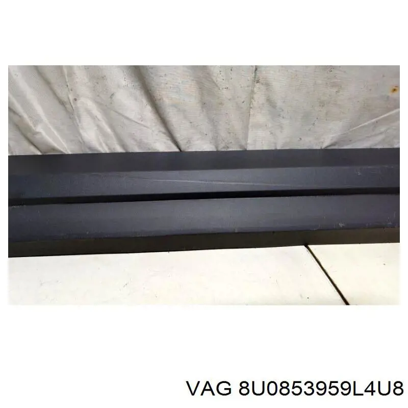 8U0853959L4U8 VAG 