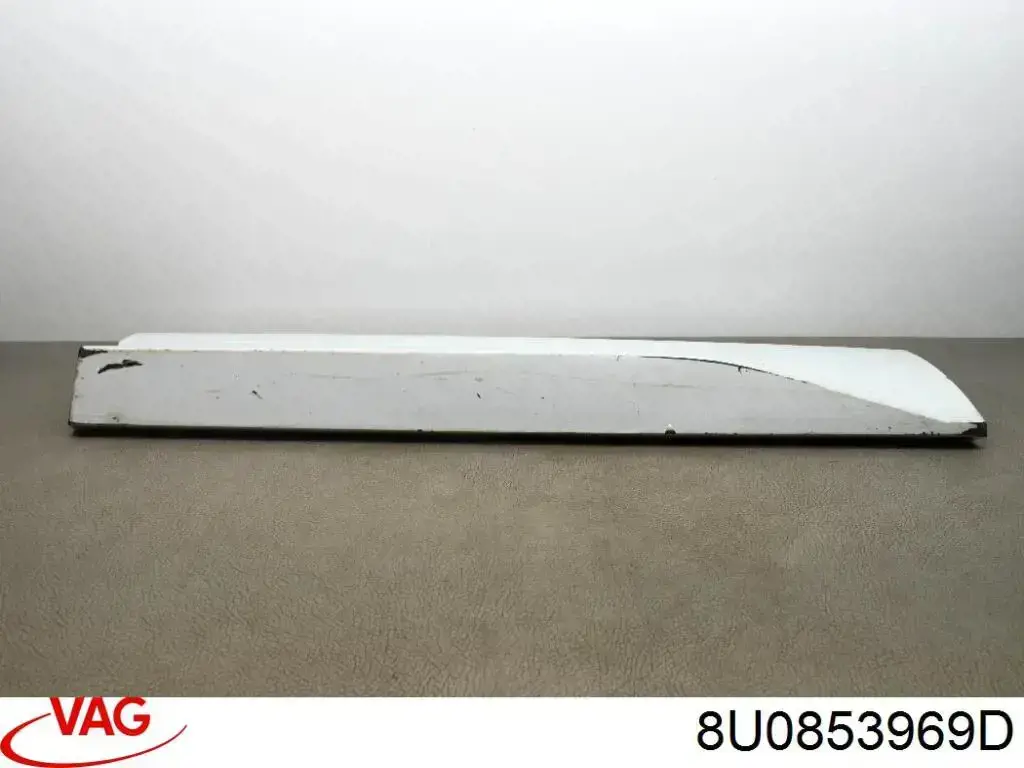  VAG 8U0853969D ціна, від 37.95 USD