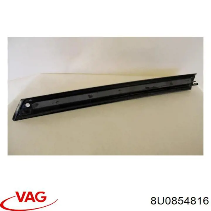 Спойлер на багажник VAG 8U0854816 ціна, від 17.74 USD