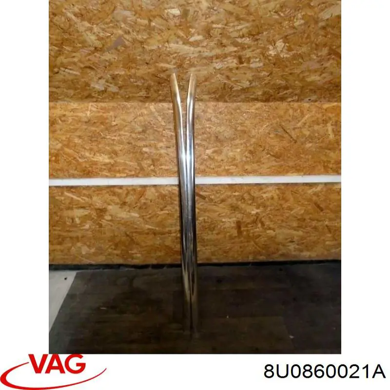8U0860021A VAG Автомобільний рейлінг на дах лівий