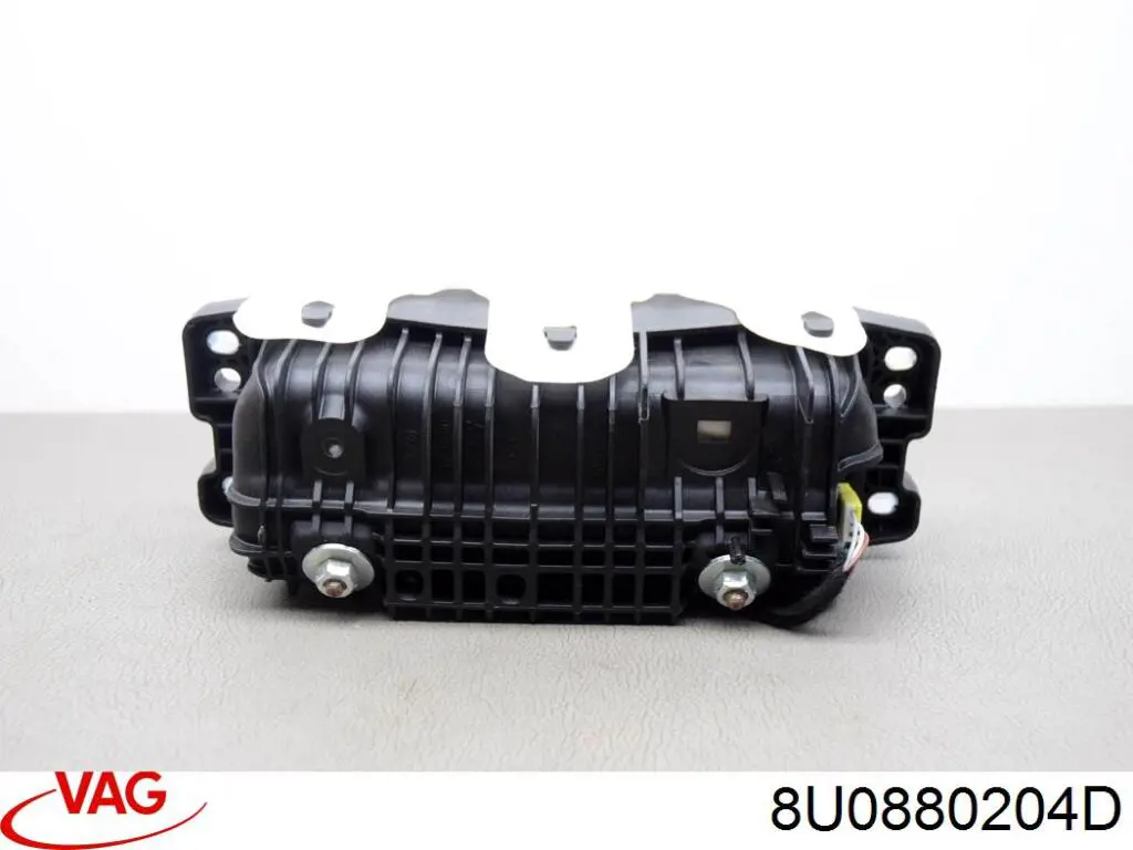 Купити 8U0880204D VAG Установка подушки безпеки пасажира