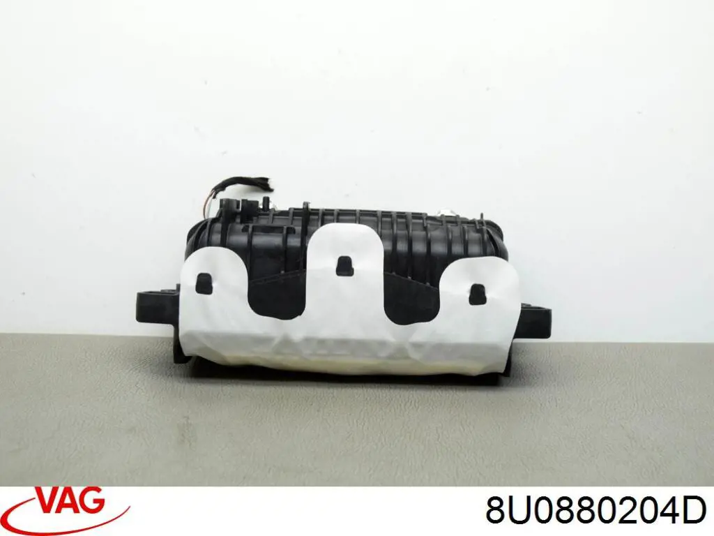 Подушка безпеки бокова VAG 8U0880204D ціна, від 108.96 USD