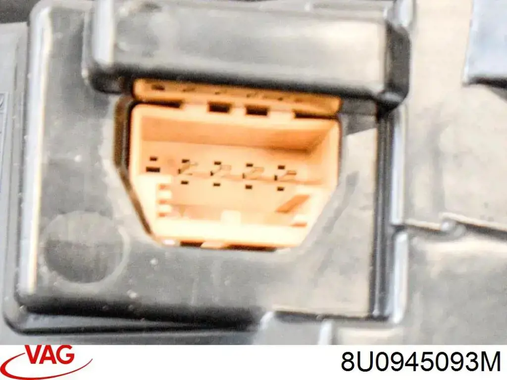 Ліхтар задній лівий VAG 8U0945093M ціна, від 337.40 USD