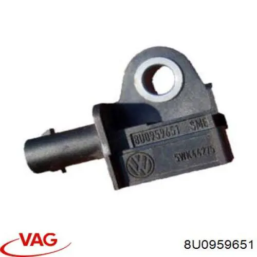 Датчик Ейрбег передній VAG 8U0959651 ціна, від 57.01 USD