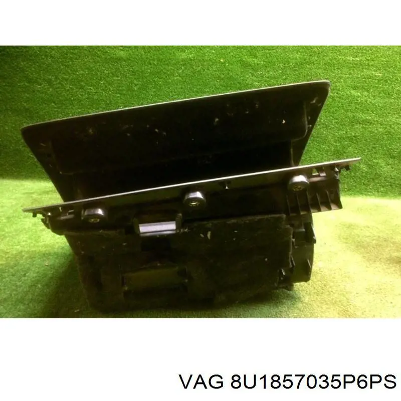 Купити 8U1857035P6PS VAG Ящик для рукавичок (бардачок)