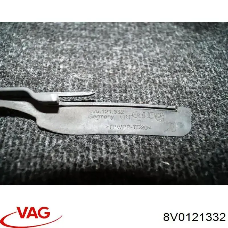  VAG 8V0121332