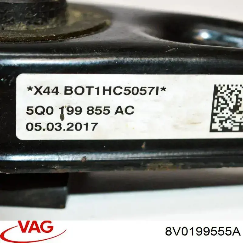 Купити 8V0199555A VAG Подушка трансмісії (опора коробки передач), ліва