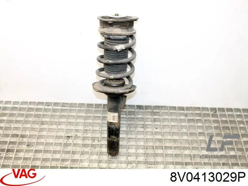 Стойка амортизатора передняя VAG 8V0413029P ціна, від 92.18 USD