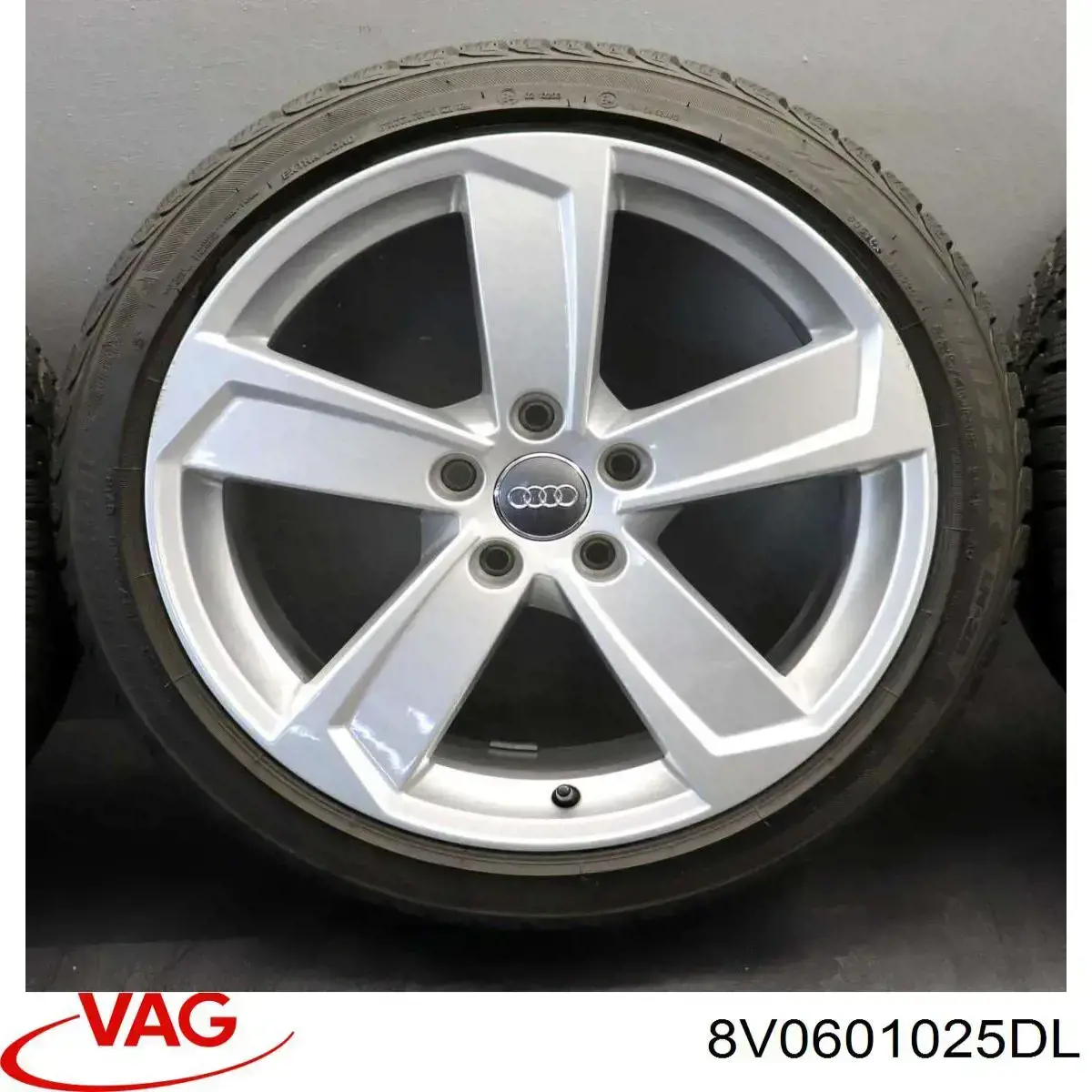 8V0601025DL VAG Диски колісні литі (легкосплавні, титанові)