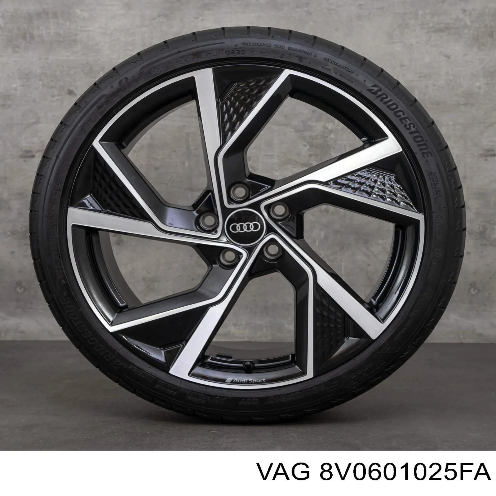 8V0601025FA VAG Диски колісні литі (легкосплавні, титанові)