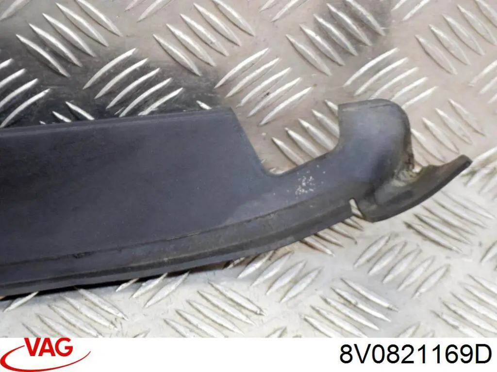 8V0821169D VAG 