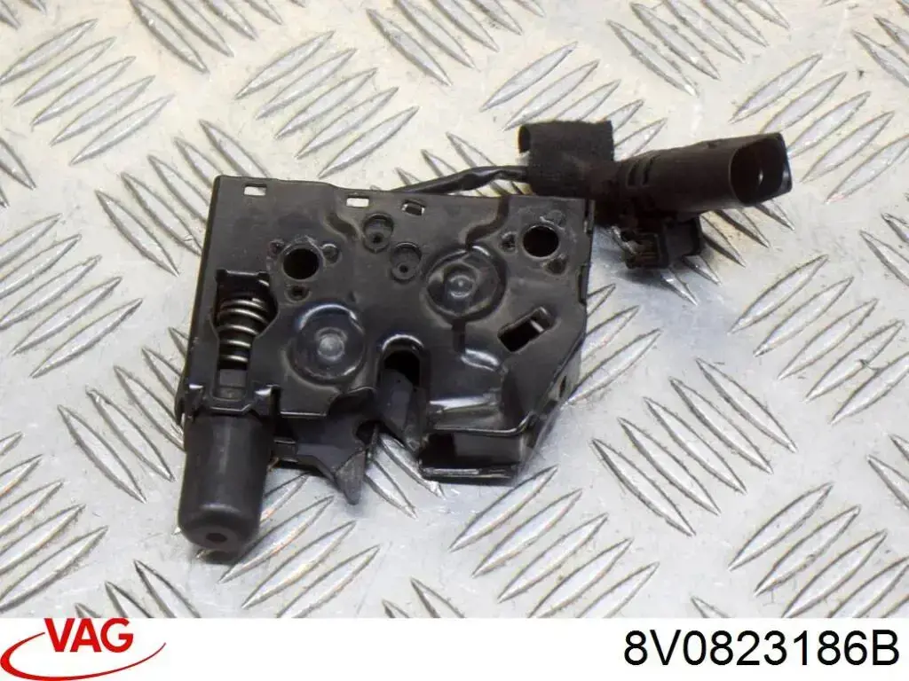 Купити 8V0823186B VAG 