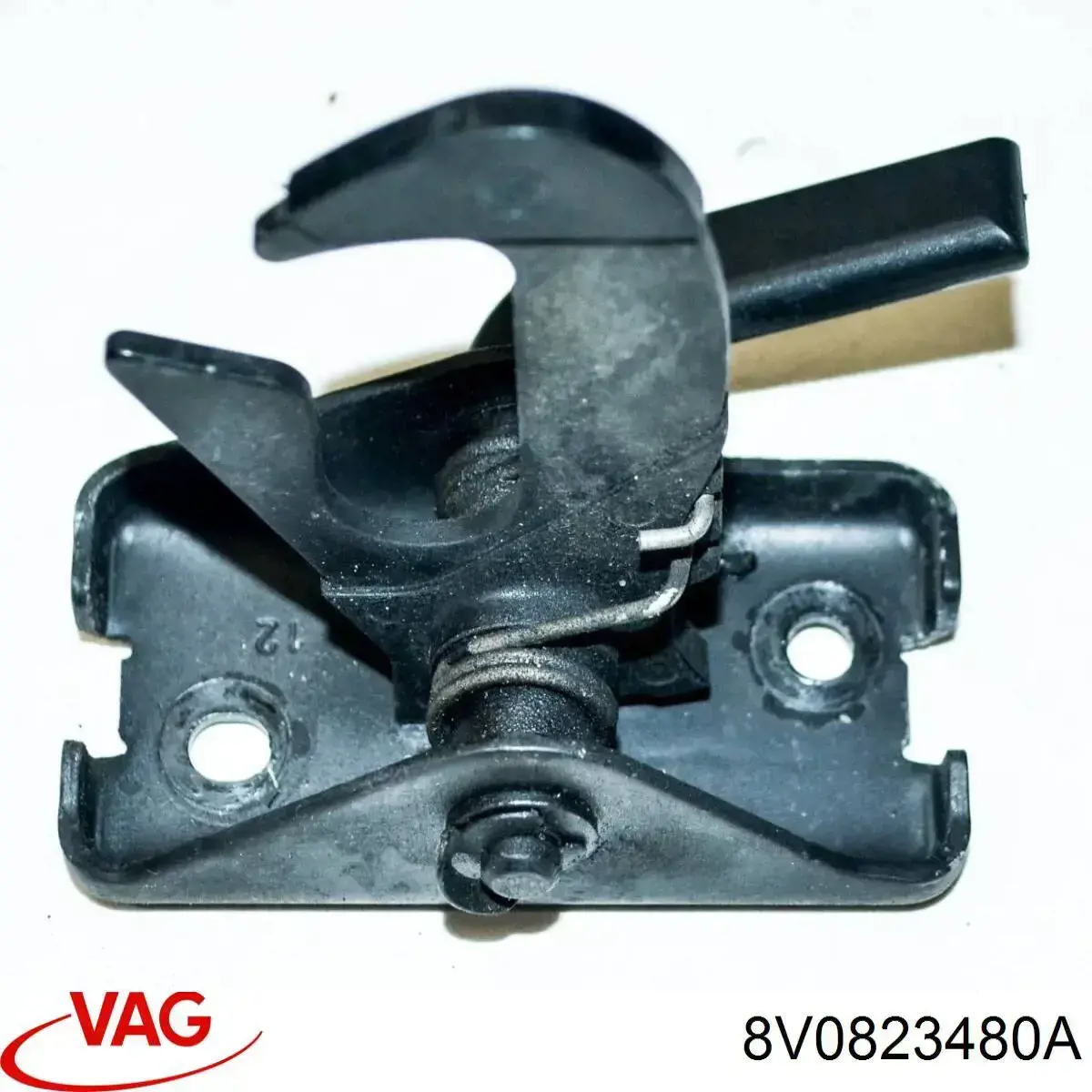 Замок капота 8V0823480A VAG