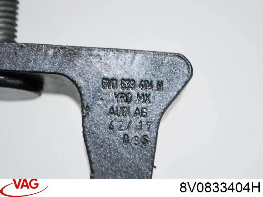Купити 8V0833404H VAG Дверний шарнір задній правий