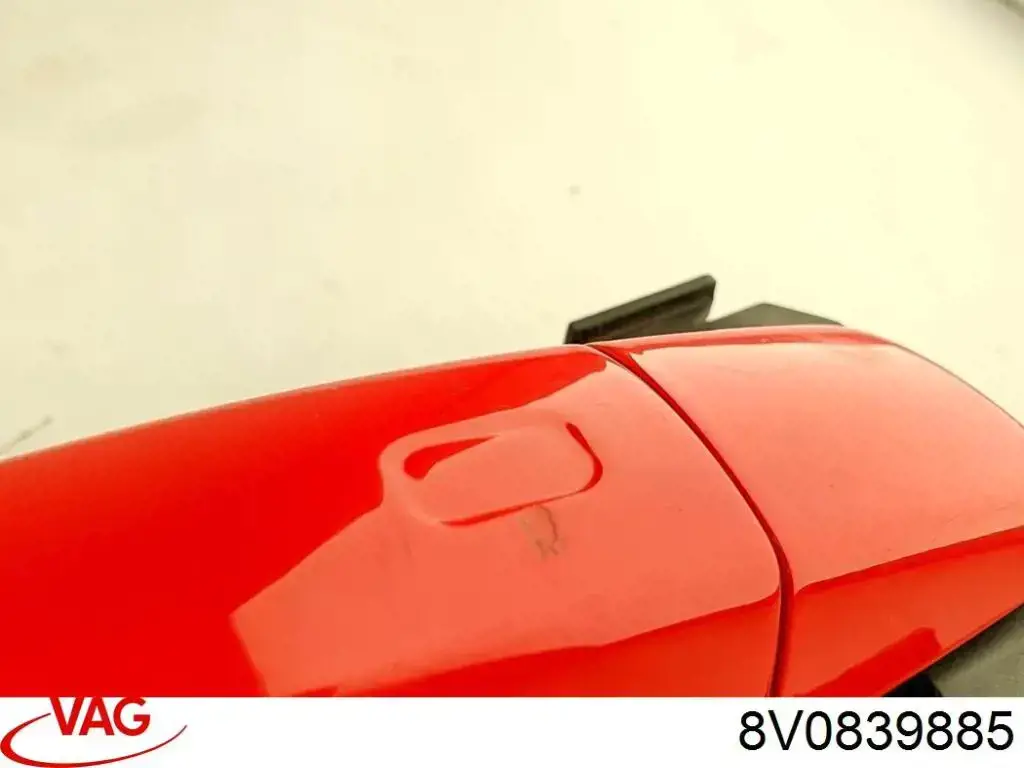 8V0839885 VAG Ручка правих дверей зовнішня