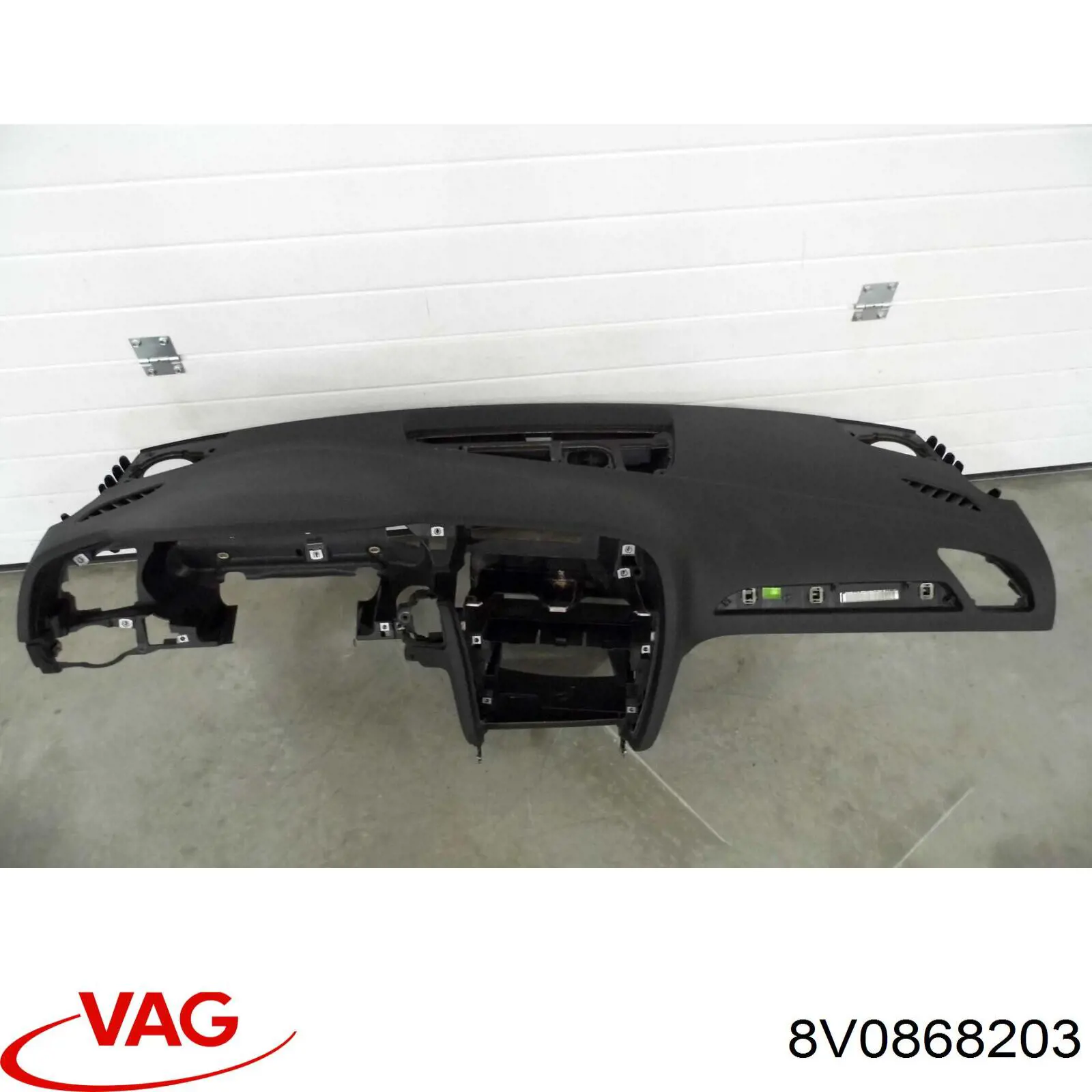 8V0868203 VAG 