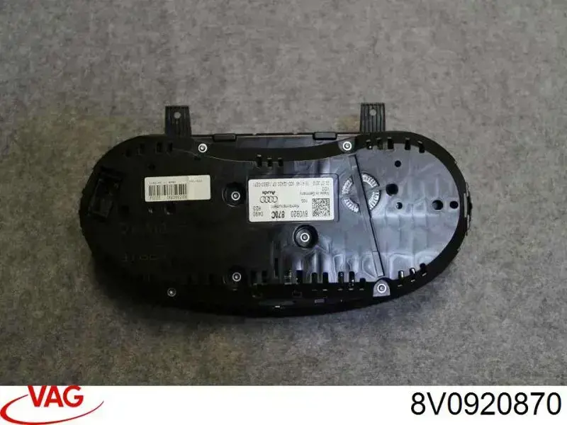 Прилади управління VAG 8V0920870 ціна, від 1439.02 USD