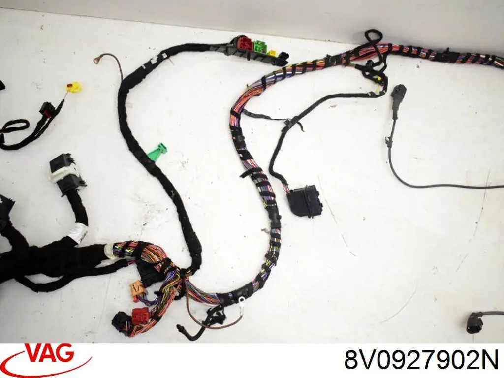  VAG 8V0927902N ціна, від 25.40 USD