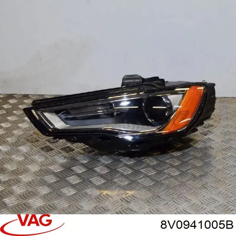 8V0941005B VAG Фари