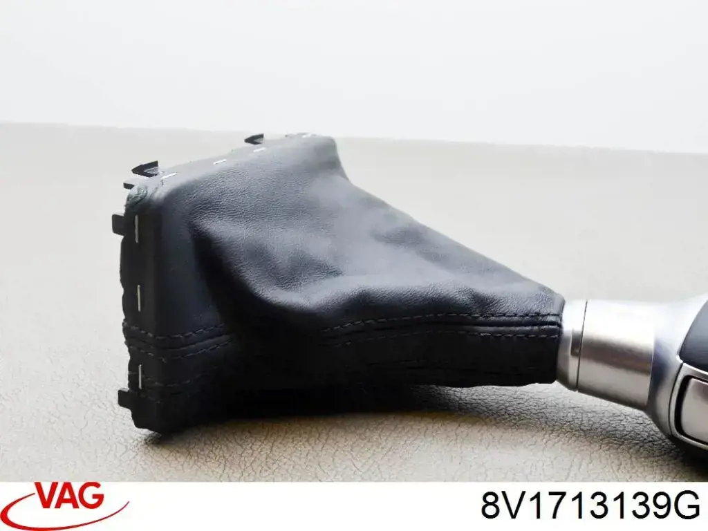 Купити 8V1713139G VAG Рукоятка важеля КПП