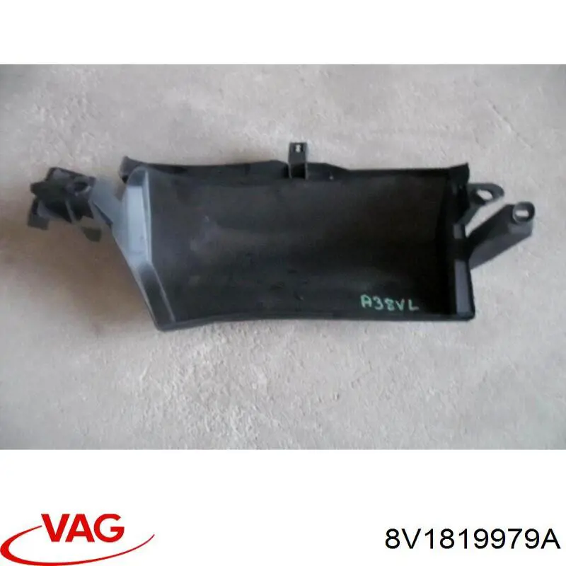  VAG 8V1819979A ціна, від 7.60 USD