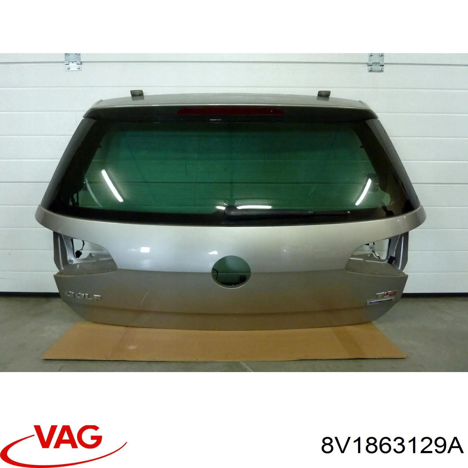Накладка рульової колонки VAG 8V1863129A ціна, від 7.79 USD