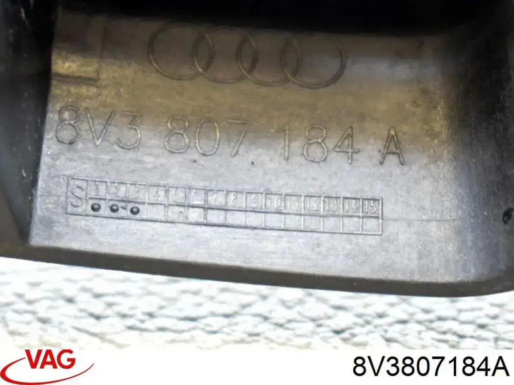 Купити 13C1078 Polcar Направляюча переднього бампера, права