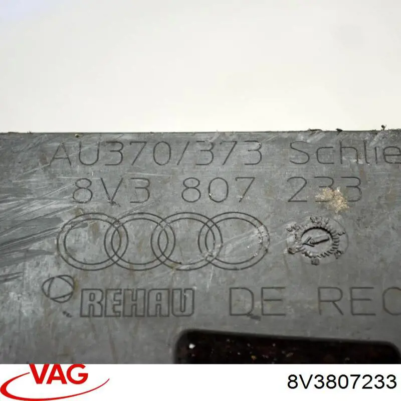 Спліттер переднього бампера Diamond/DPA 88071885602 ціна, від 25.77 USD