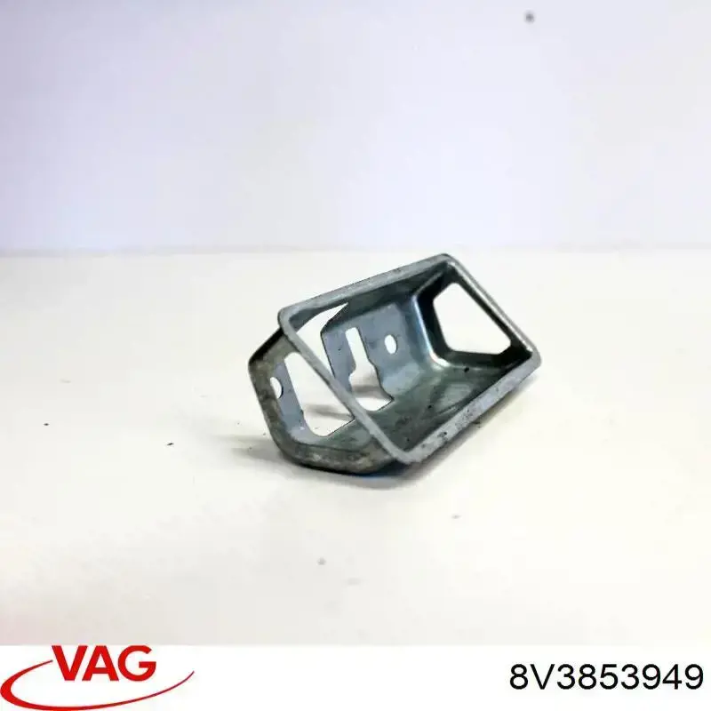Кронштейн решітки радіатора 8V3853949 VAG
