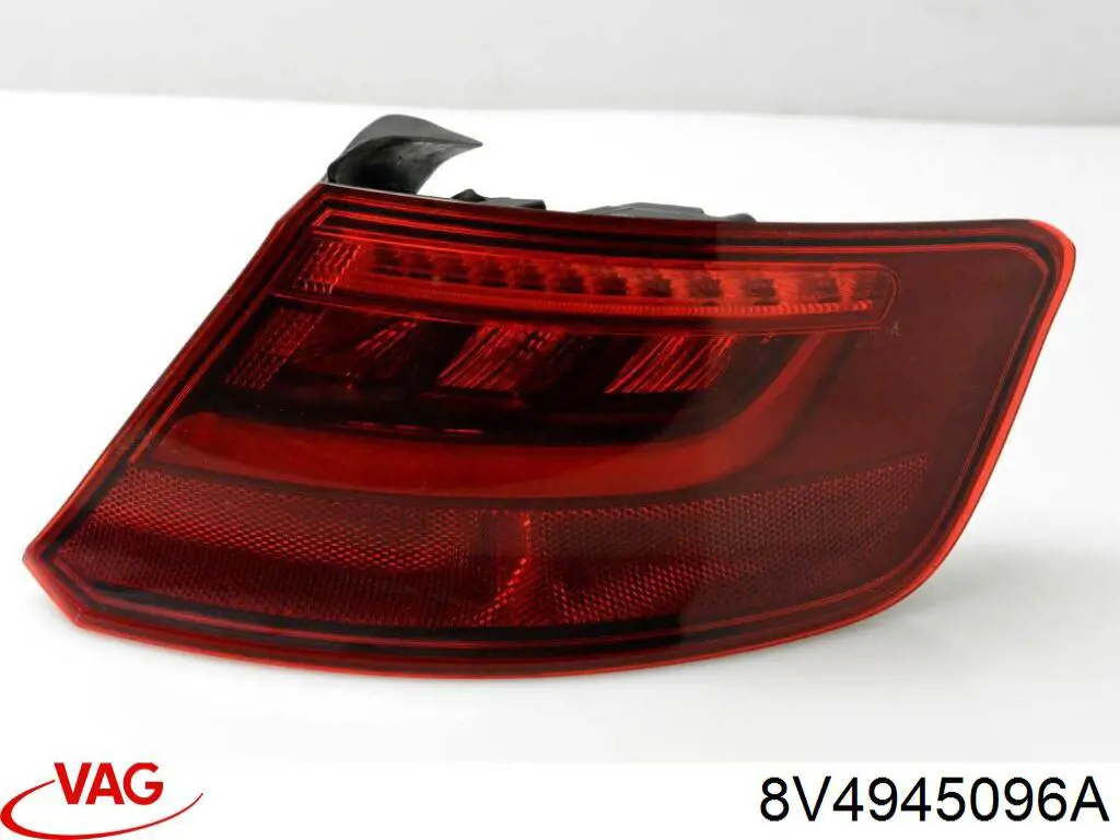 Ліхтар задній правий, зовнішній VAG 8V4945096A ціна, від 156.40 USD